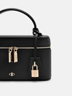 Ari Leather Shoulder Bag - Black