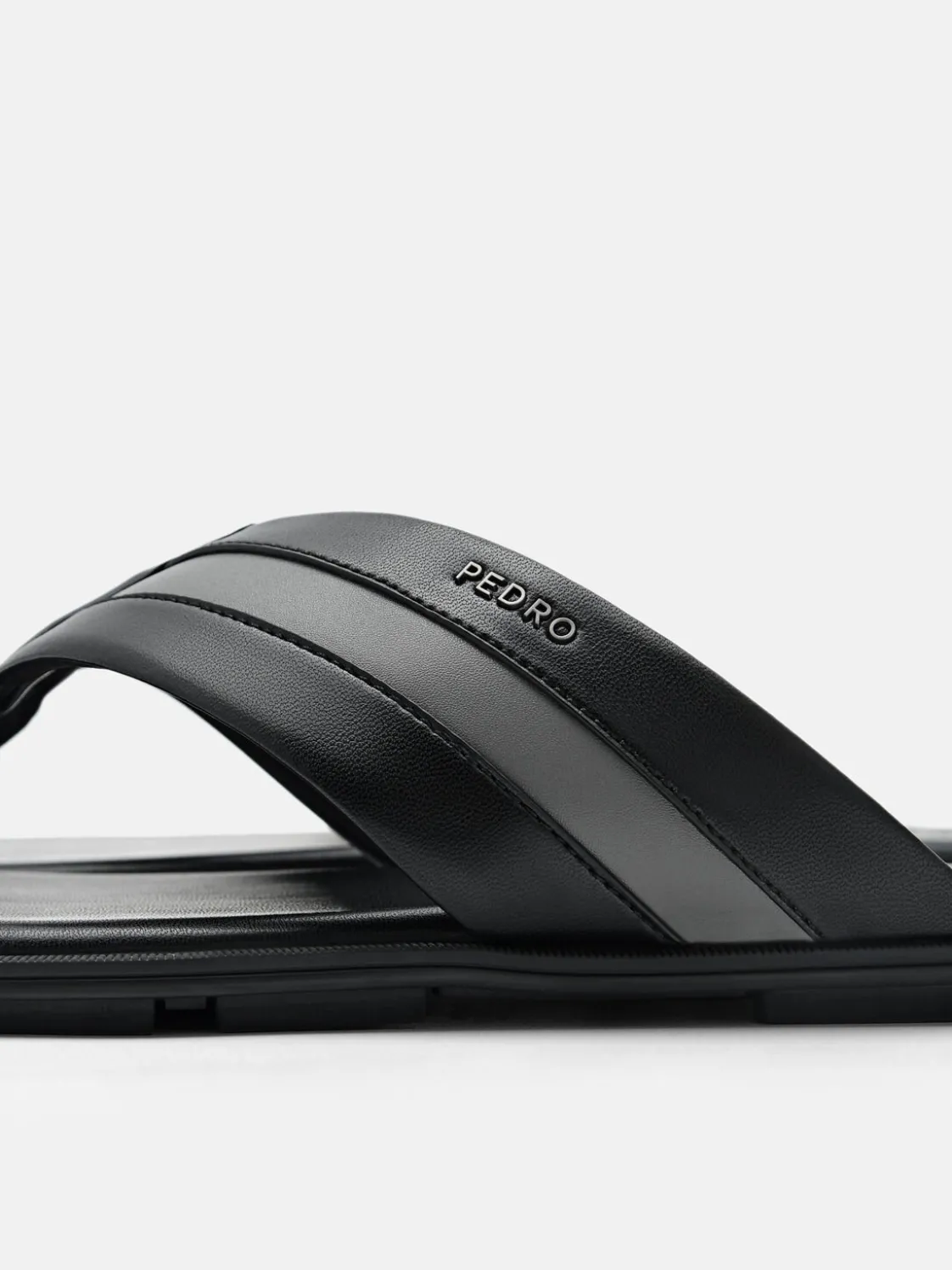 Banded Thong Sandals - Black
