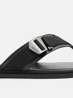Buckle Thong Sandals - Black