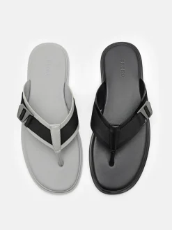 Buckle Thong Sandals - Black