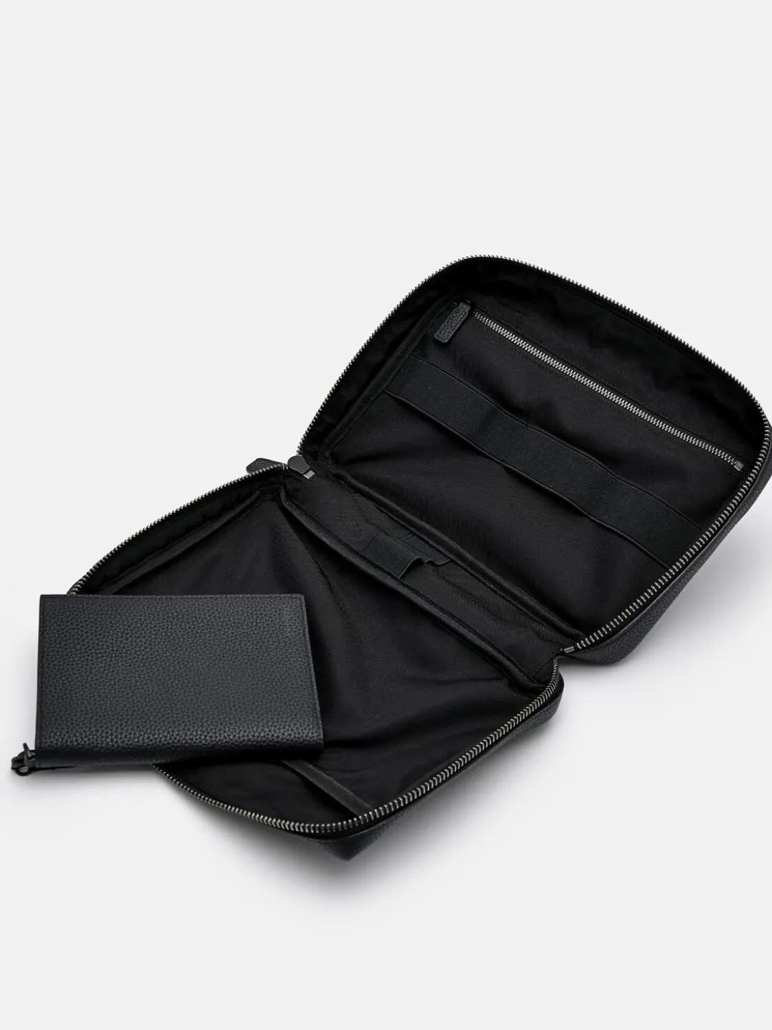Embossed Leather Pouch - Black