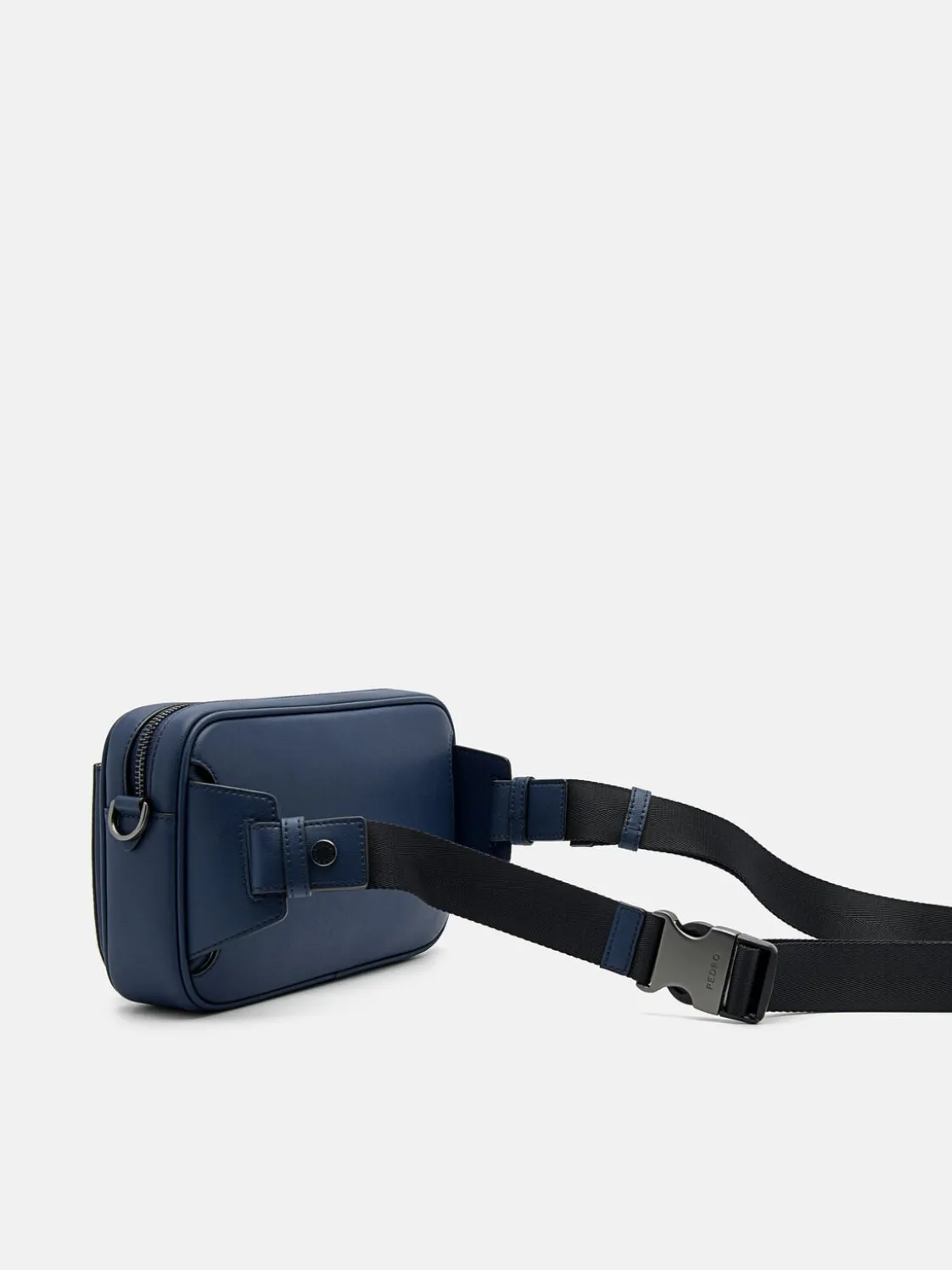 Evans Sling Pouch - Navy
