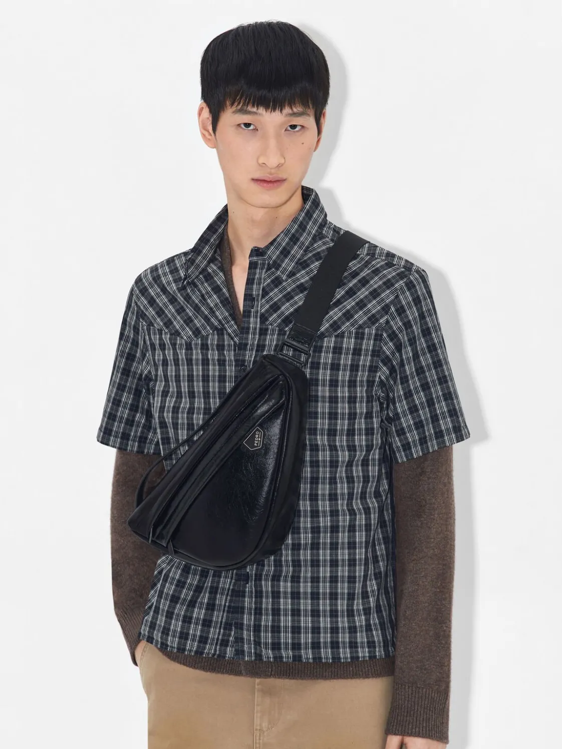 Felix Compact Sling Bag - Black