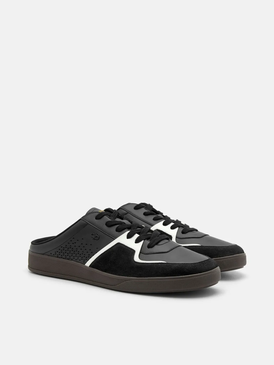 Fleet Slip-On Sneakers - Black