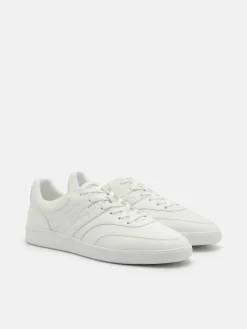 Fleet Sneakers - White
