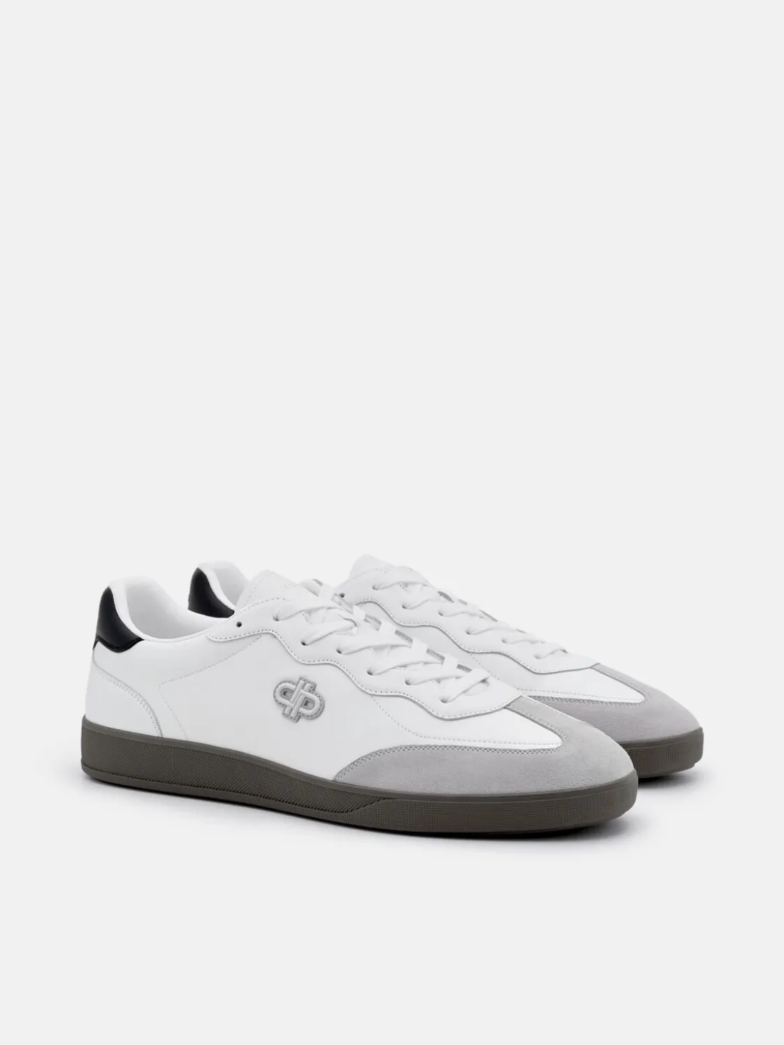 Fleet Suede Sneakers - White