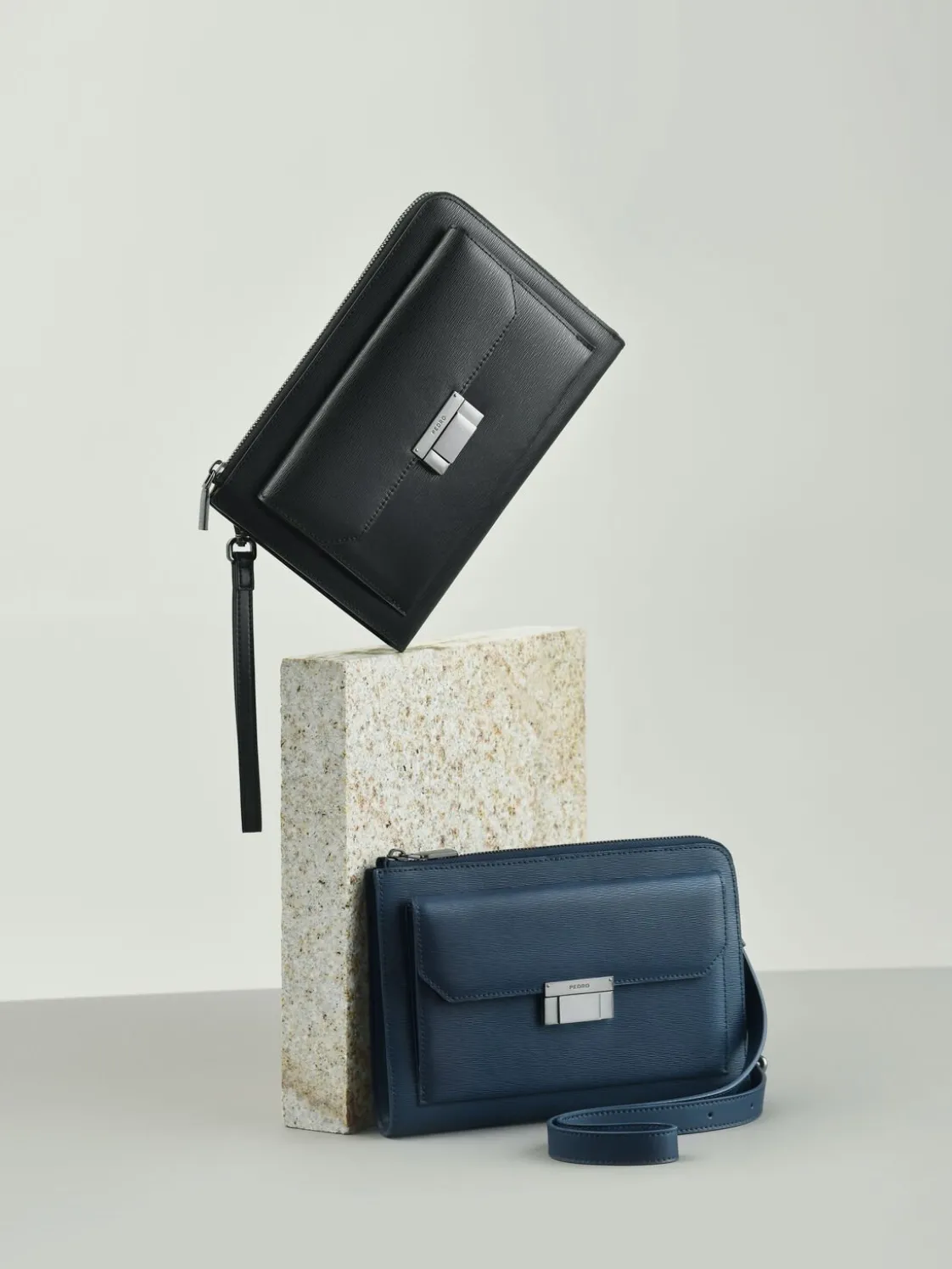 Henry Leather Clutch Bag - Navy