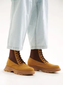 Hybrix Leather Lace-Up Boots - Sand