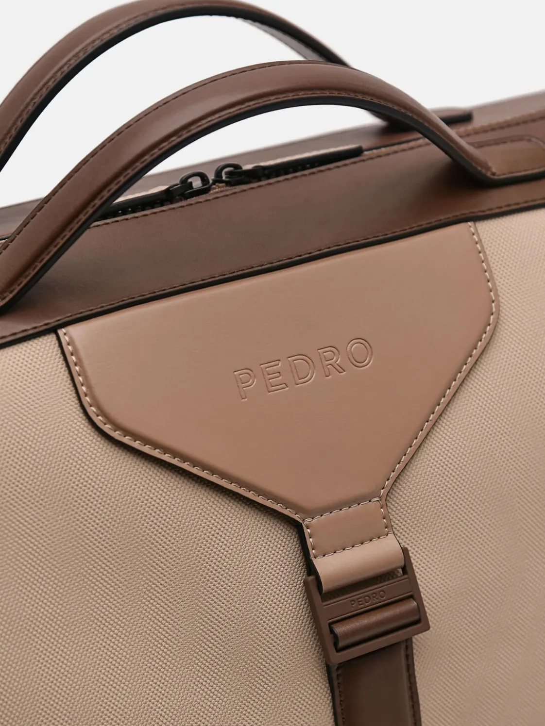Jet Set Duffle Bag - Taupe