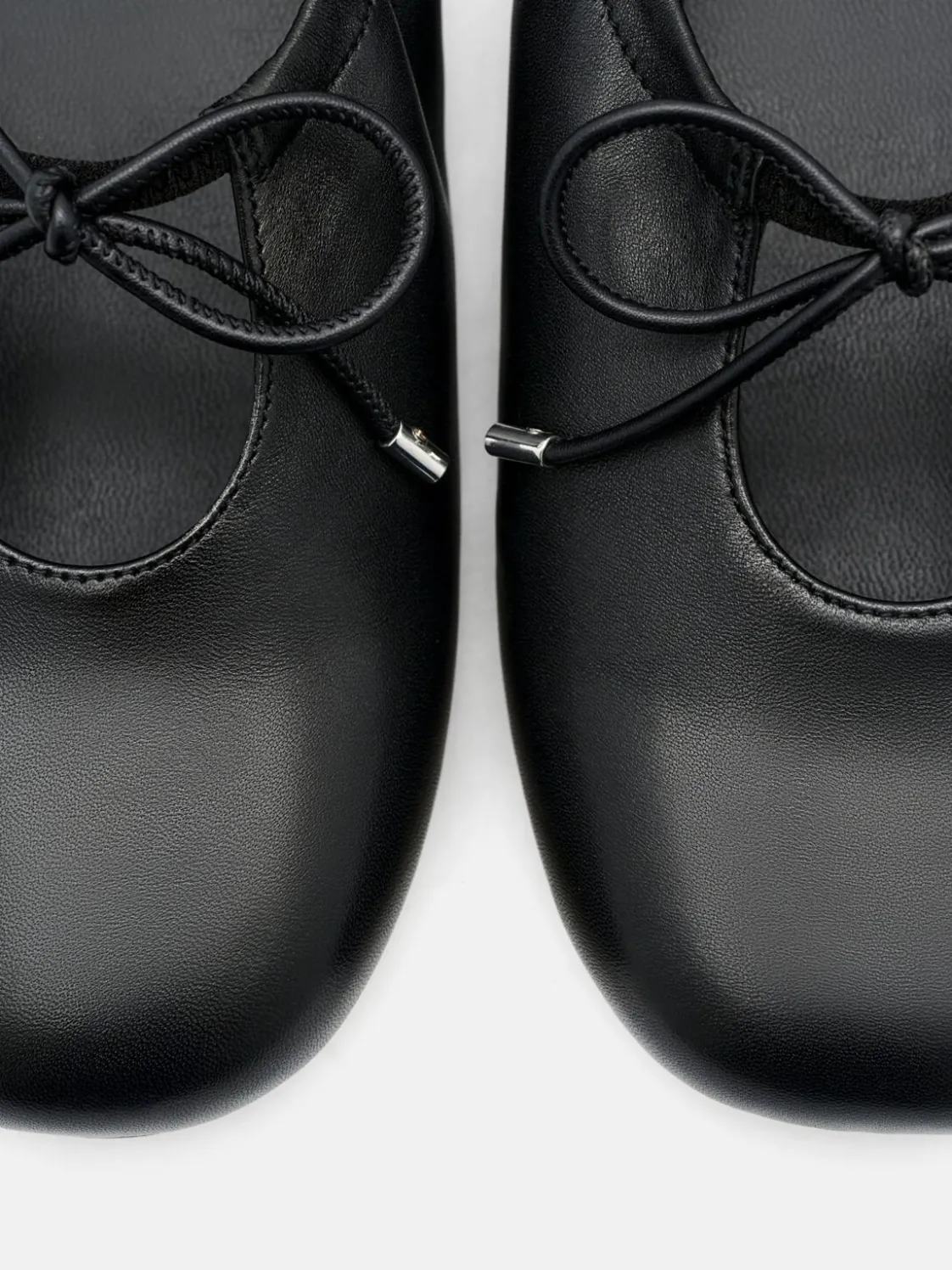 Leather Bowtie Ballerina Flats - Black
