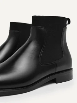 Leather Chelsea Boots - Black