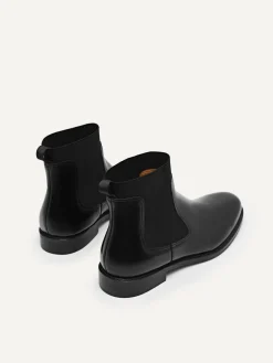 Leather Chelsea Boots - Black