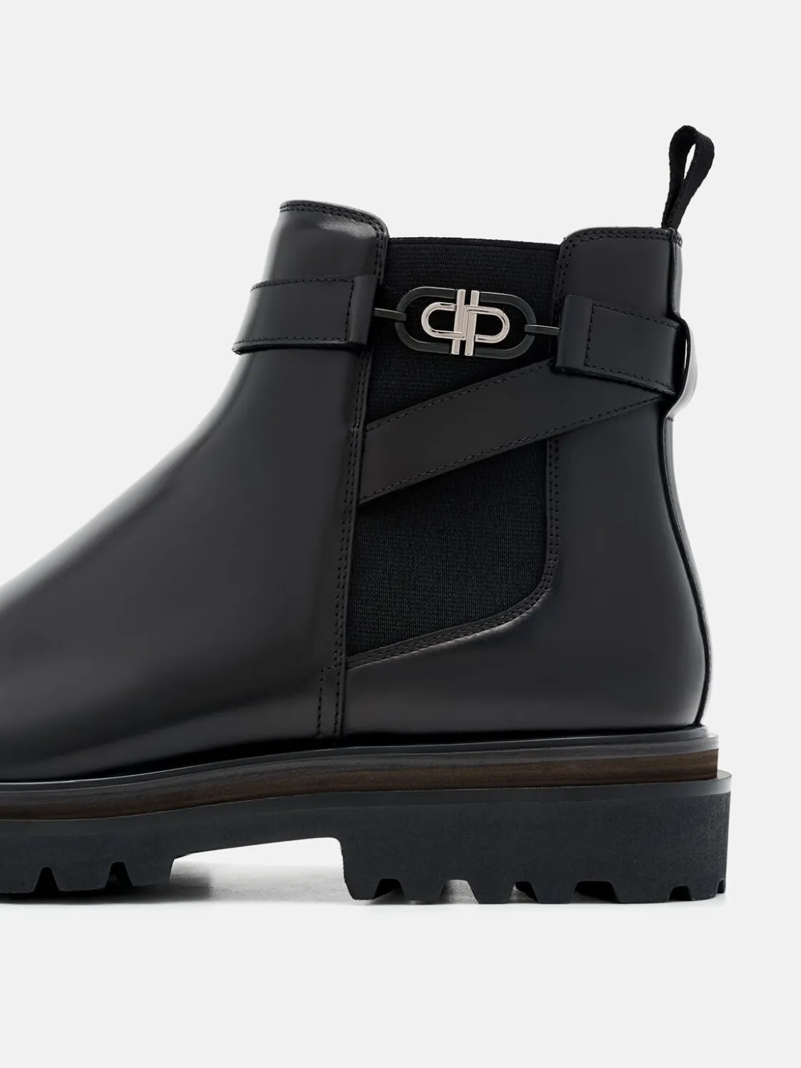 Leather Chelsea Boots - Black