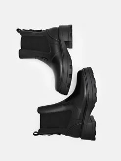 Leather Chelsea Boots - Black