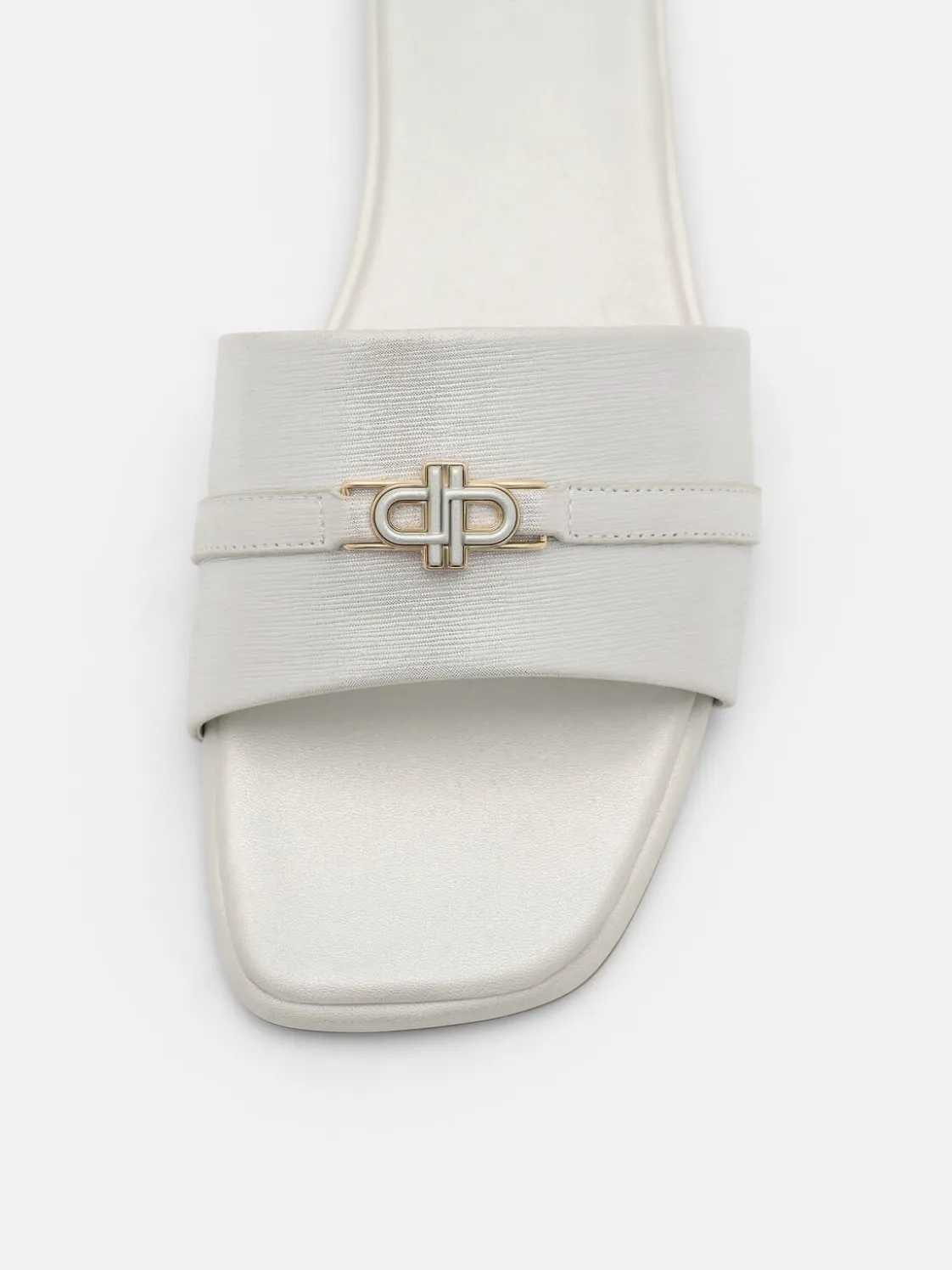 Leather Sandals - Silver