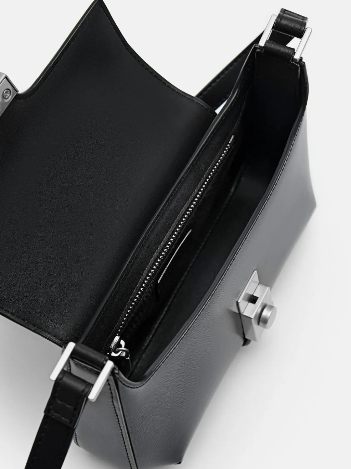 PEDRO Studio Leather Phone Pouch - Black