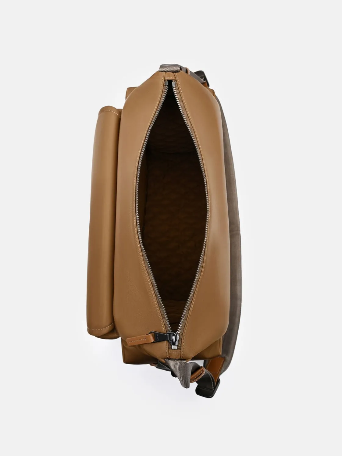 Relay Messenger Bag - Cognac