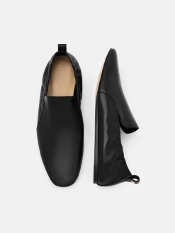 Scrunch Leather Slip-On Flats - Black
