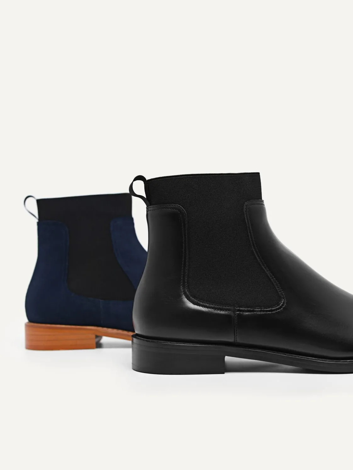 Suede Leather Chelsea Boots - Navy