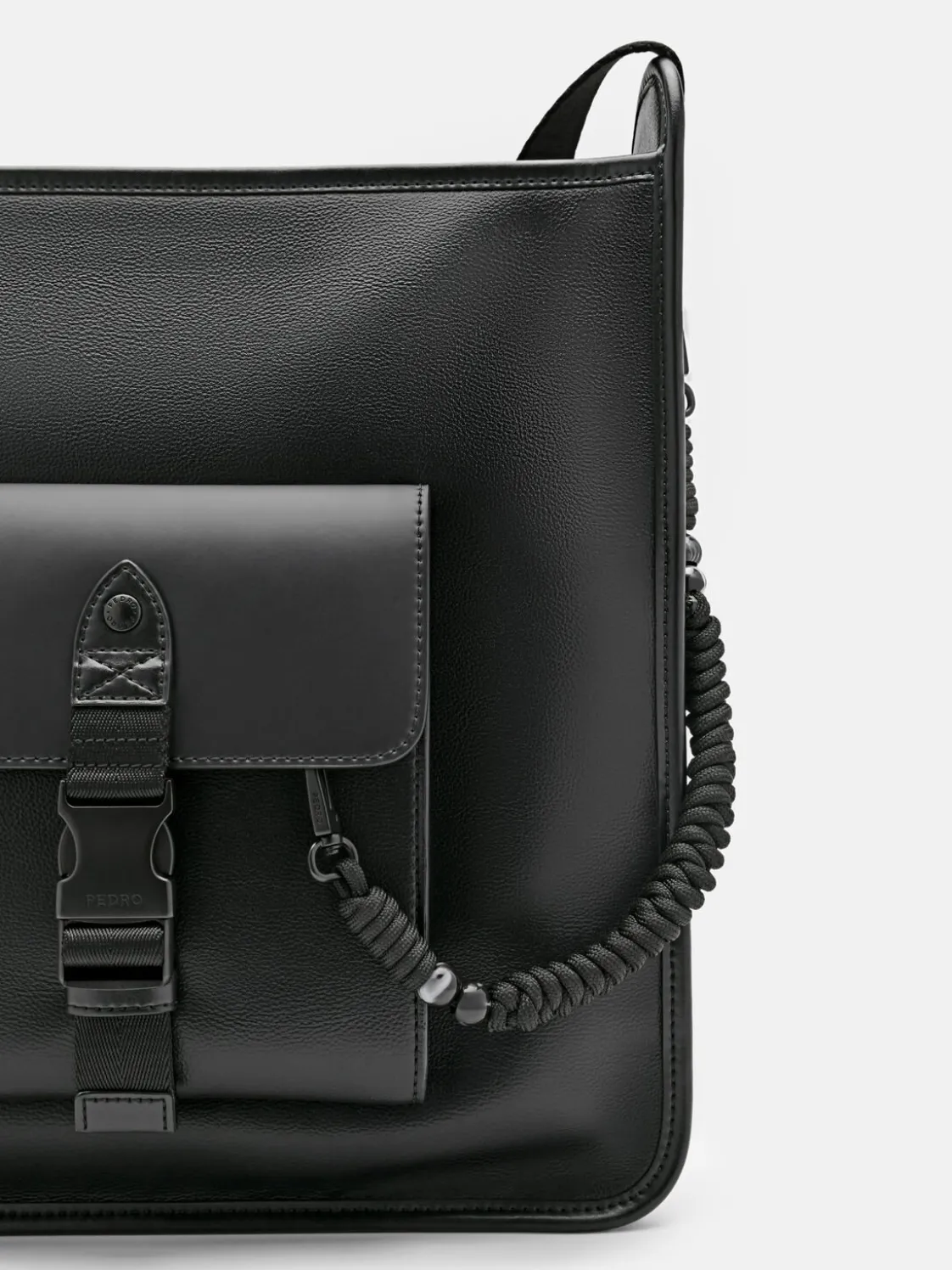 Twine Messenger Bag - Black