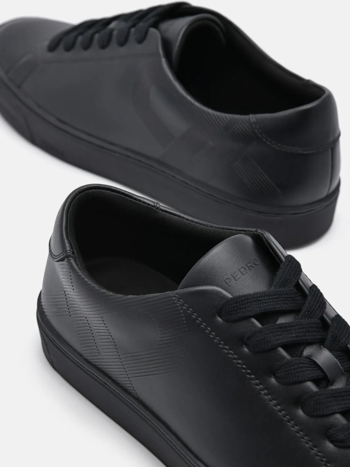 Women's Leather Sneakers - Black