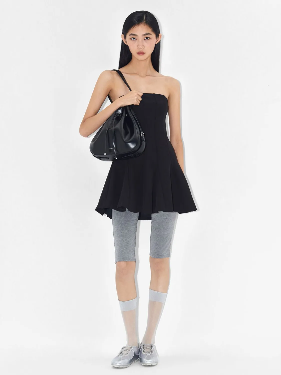 Wrinkled Drawstring Bucket Bag - Black